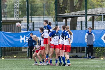 Bild 412 - F Hamburger SV 2 - SpVg Aurich : Ergebnis: 1:1